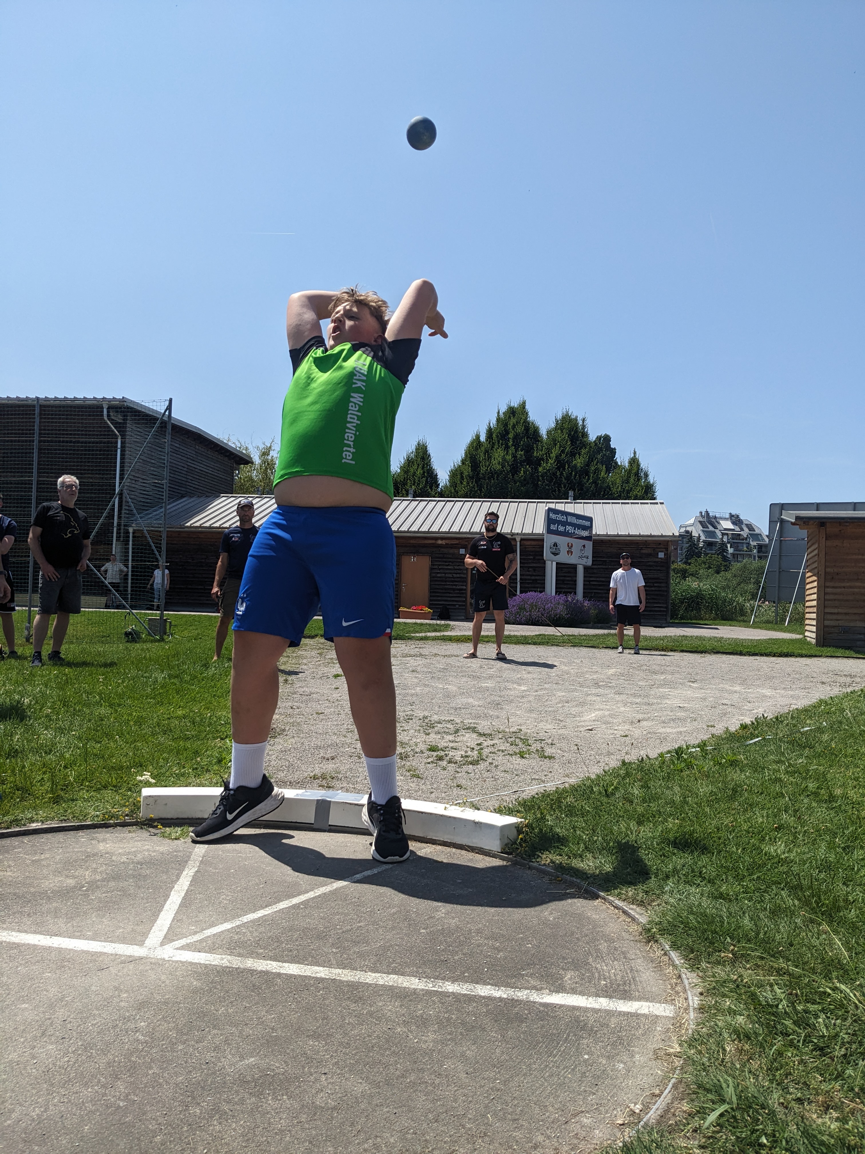 Kugelschocken Dominik